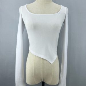 Korean Style Sexy White Square-Neck Long Sleeve Knit T-Shirt for Women - Tight-Fitting Versatile Top for Autumn and Winter