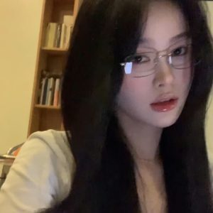 Korean-Style Square Rimless Glasses Frame, Gold Wire Narrow Design for Myopia with Trendy High School Vibe
