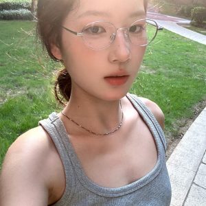 Korean-Style Ultra-Lightweight Small Oval Metal Glasses for Women - Colorless Prescription Ready, Perfect for Small Faces and High Myopia