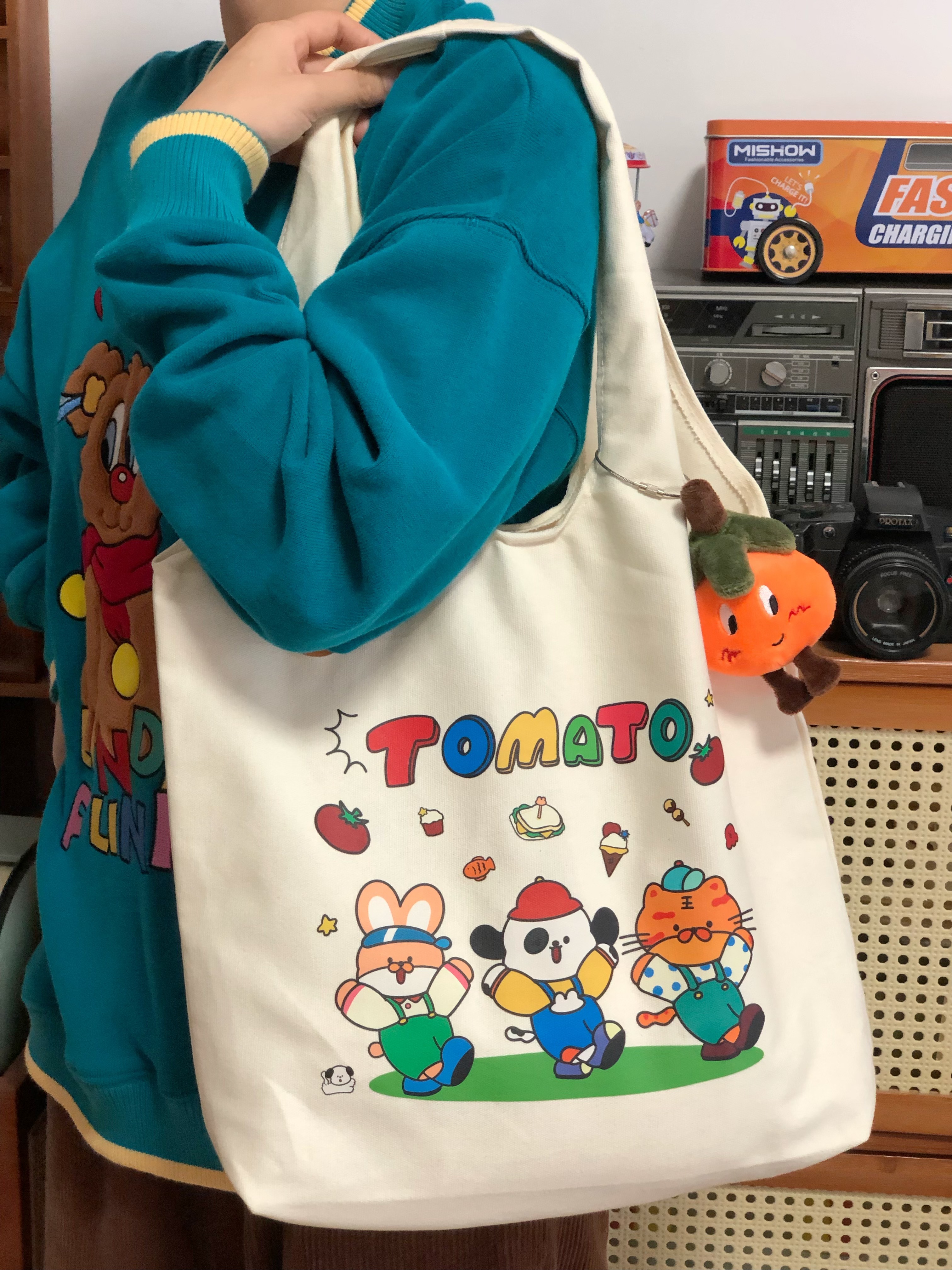 Korean-Style Versatile Canvas Tote Bag for Women, Cute Shoulder Bag with Large Capacity for Students and Everyday Use