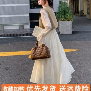 Korean-Style Vest and Long Dress Set for Women - Stunning Autumn 2024 Outfit, Elegant Layered Look, Fashionable Fall Trends