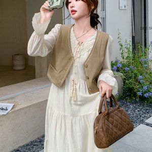 Korean-Style Vest and Long Dress Set for Women - Stunning Autumn 2024 Outfit, Elegant Layered Look, Fashionable Fall Trends
