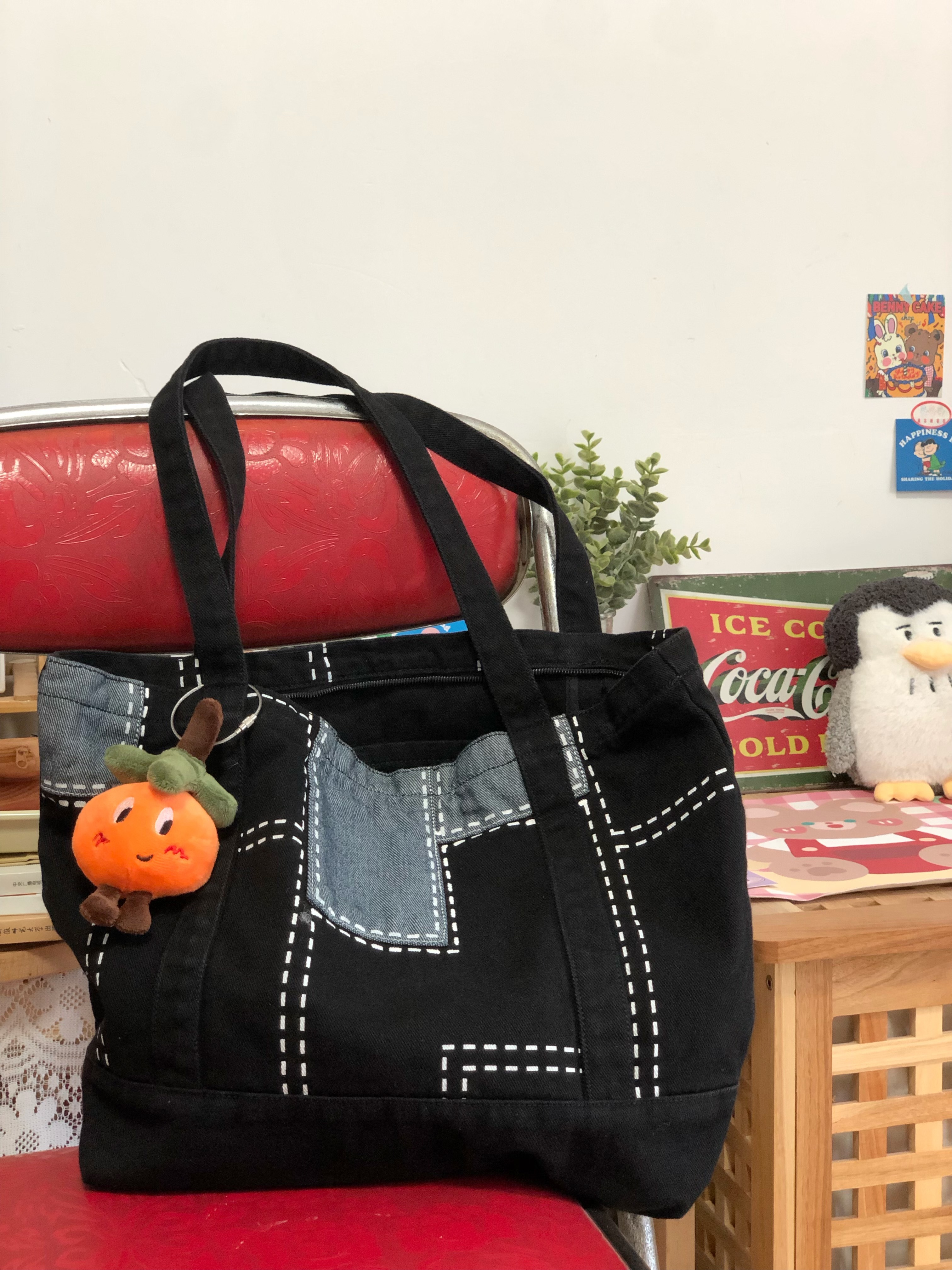 Korean-Style Vintage Patchwork Denim Bag for Women - Large Capacity Shoulder Commuting Tote for Students and Everyday Use