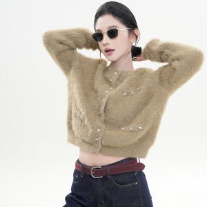 Korean Style Women's Winter Loose Knit Cardigan Sweater with Round Neck and Long Sleeves