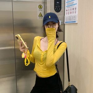 Kpop-Inspired Sweet and Spicy Jazz Short Top for Women - Slim Fit Long Sleeve T-Shirt, Music Festival Outfit, Sun Protection Cover-Up