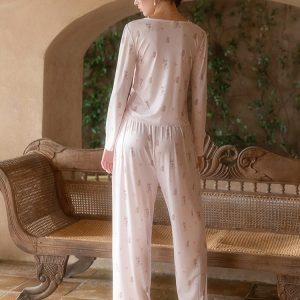 Lace-Trimmed Long Sleeve Pajama Set for Girls with Chest Pads - Stylish Spring and Autumn Sleepwear for Cozy Fall and Winter Nights