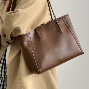 Large Capacity Korean Vintage Shoulder Tote Bag for Women - Niche Design Commuting Bag for Spring and Summer