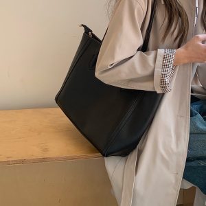 Large Capacity Minimalist Tote Bag for Commuting – 2025 Niche Fashion Shoulder Bag, High-Quality Everyday Carryall