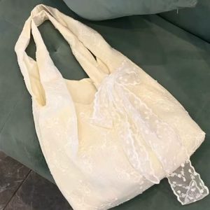 Large Capacity White Floral Embroidered Canvas Shoulder Bag - Versatile Fairy-Style Tote for Students and Everyday Use