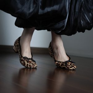 Leopard Print Square-Toed Low-Heeled Bow Shoes for Women, All-Season Commuting Style, Red Wedding Flats