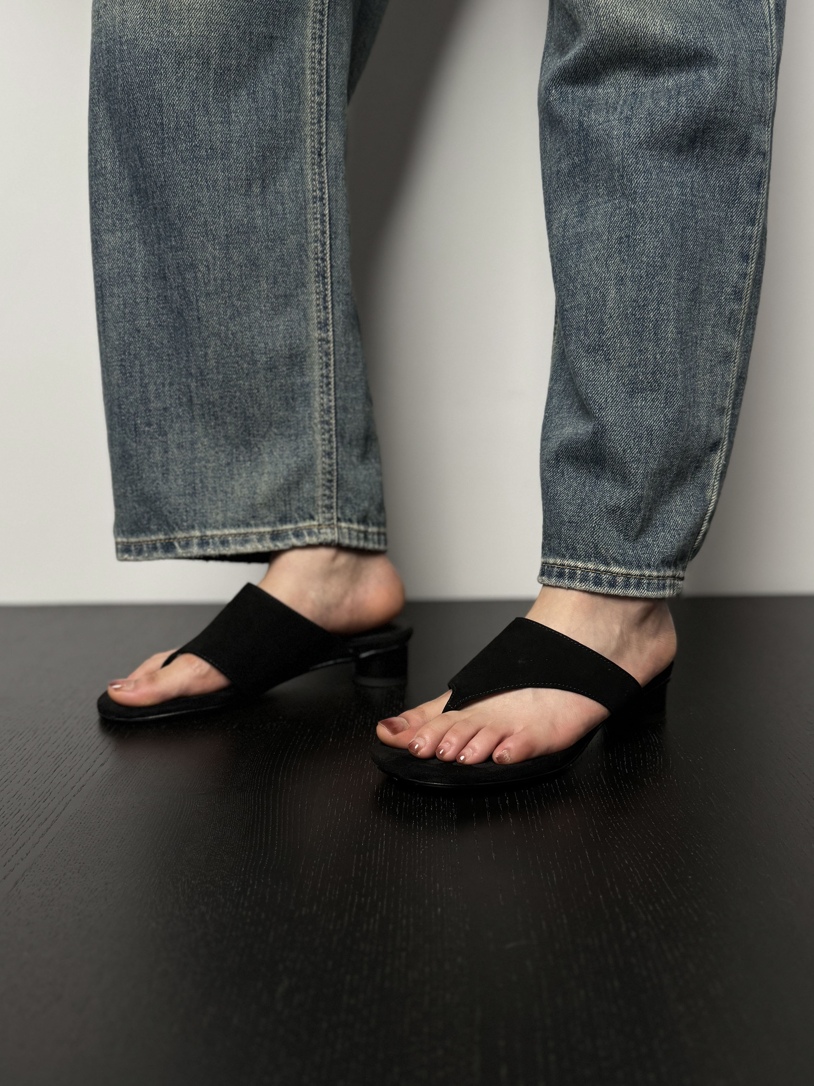 Light Luxury Chunky High-Heeled Suede Thong Flip-Flops for Women - Summer Outdoor Style