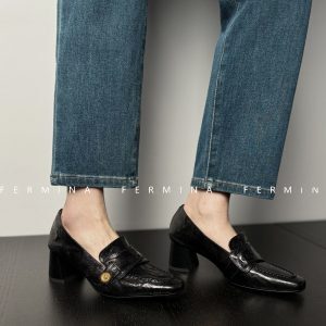 Light Retro Square-Toed Chunky Heel Women's Mid-Heel Leather Shoes for Spring - Elegant Slimming Commuting Style