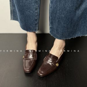 Light Retro Square-Toed Chunky Heel Women's Mid-Heel Leather Shoes for Spring - Elegant Slimming Commuting Style