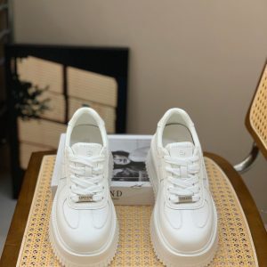 Lightweight Breathable White Platform Shoes for Women - Summer 2025 Hollow Mesh Style for Height and Leg Elongation