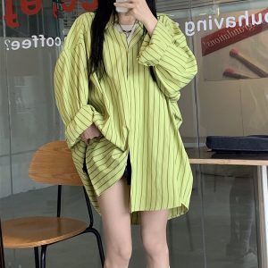 Loose Casual Striped Jazz Dance Shirt - Mid-Length Hong Kong Style Top for Girls - Autumn Streetwear Fashion