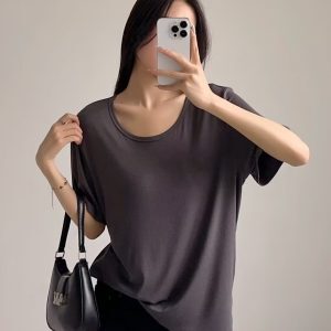 Loose Fit Gray Short-Sleeve T-Shirt for Women - U-Neck Summer Top, Slimming Solid Color, Versatile Casual Style