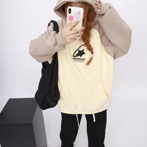 Loose Raglan Sleeve Sweatshirt for Women - Thin Hooded Top with Niche Design, Trendy American Style for Spring and Autumn 2025