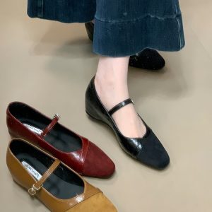 Mary Jane Shoes for Women, Shallow Mouth One-Strap Spliced Hidden Height Increase Flats, Versatile for Skirts, Chic Leather Design
