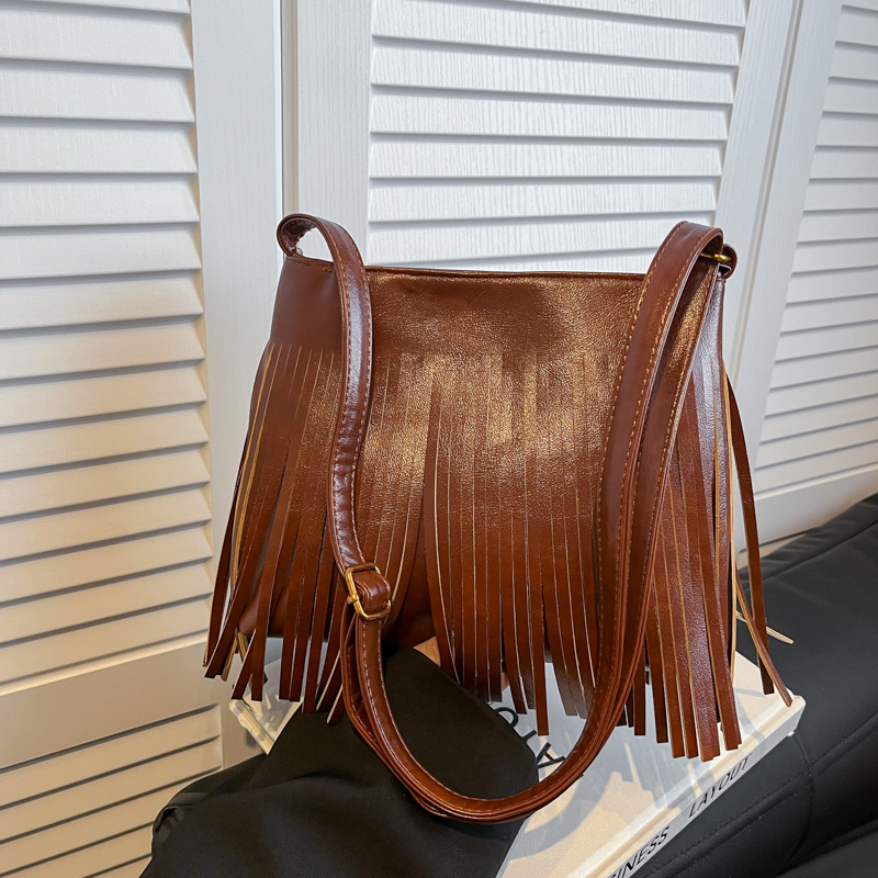 Matte Vintage Tassel Bag for Women - 2025 Korean Style Crossbody Bucket Bag, High-End Minimalist Shoulder Bag