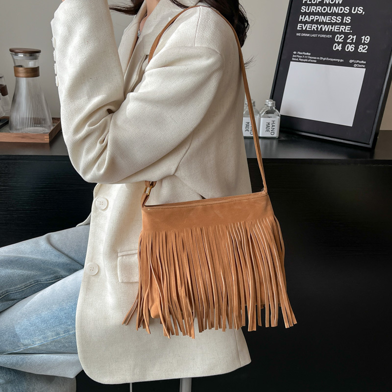 Matte Vintage Tassel Bag for Women - 2025 Korean Style Crossbody Bucket Bag, High-End Minimalist Shoulder Bag