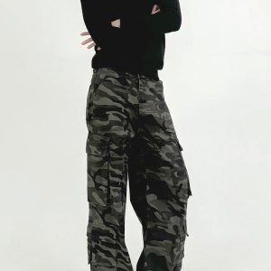 Men's American Retro Heavyweight Camouflage Wide-Leg Casual Pants with Patchwork Pockets - Stylish Loose Fit Workwear