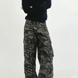 Men's American Retro Heavyweight Camouflage Wide-Leg Casual Pants with Patchwork Pockets - Stylish Loose Fit Workwear