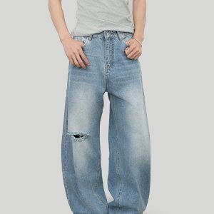 Men's American Retro Ripped Jeans, Clean Fit Curved Blade, Stylish Washed Loose Wide-Leg Pants for Y2K Fashion