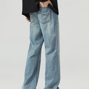 Men's High Street Clean Fit Washed Light Blue Micro-Flare Jeans - Slim Fit, Flattering Design for a Stylish 90s Look
