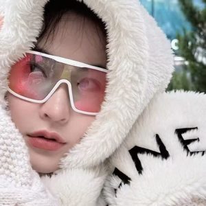 Men's Oversized Cool Sunglasses for Big Faces - Slimming Cycling Windproof Goggles - Trendy 90s Y2K Style Eyewear