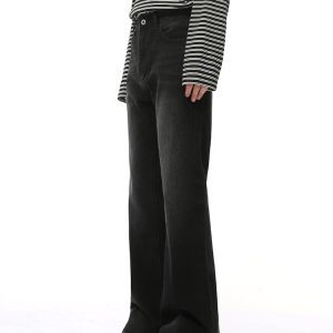 Men's Retro Washed Micro-Flare Jeans - Clean Fit High Street Style, Loose Straight Long Pants, Perfect for 90s and Y2K Fashion.