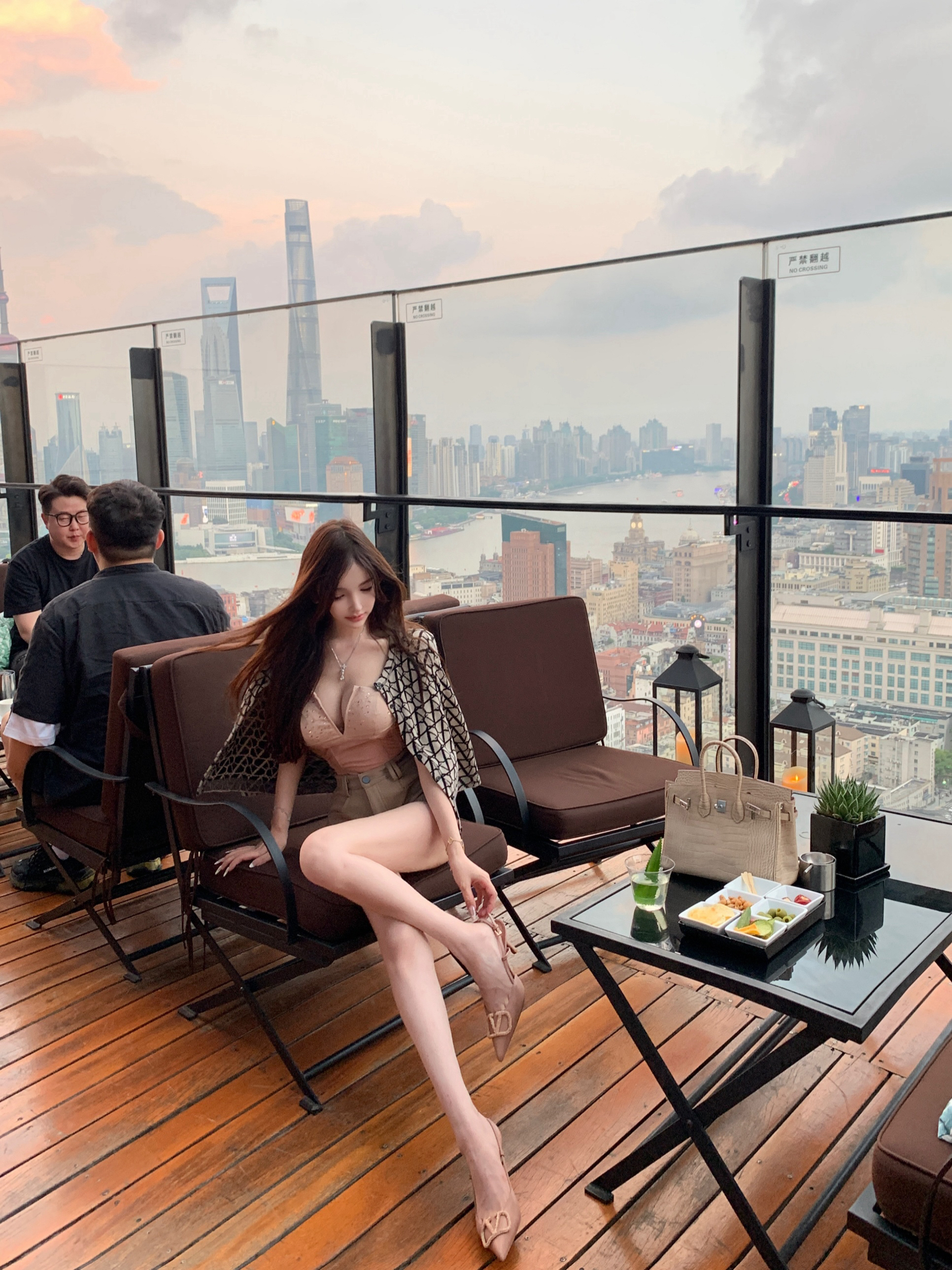 Mesh Color Diamond Hotfix Satin Spliced Fishbone Strapless Slim Top - Trendy Heartbeat Catcher for Y2K and Korean Style Fashion