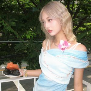 Metallic Gradient Knitted Multi-Way Wrap Bandeau Top - Women's Off-Shoulder One-Shoulder T-Shirt for 90s and Y2K Style