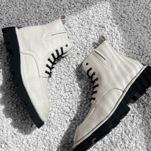 Mid-Top Brown Martin Boots - American Retro Casual Desert Boots for Outdoor Wear