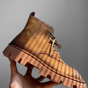 Mid-Top Brown Martin Boots - American Retro Casual Desert Boots for Outdoor Wear