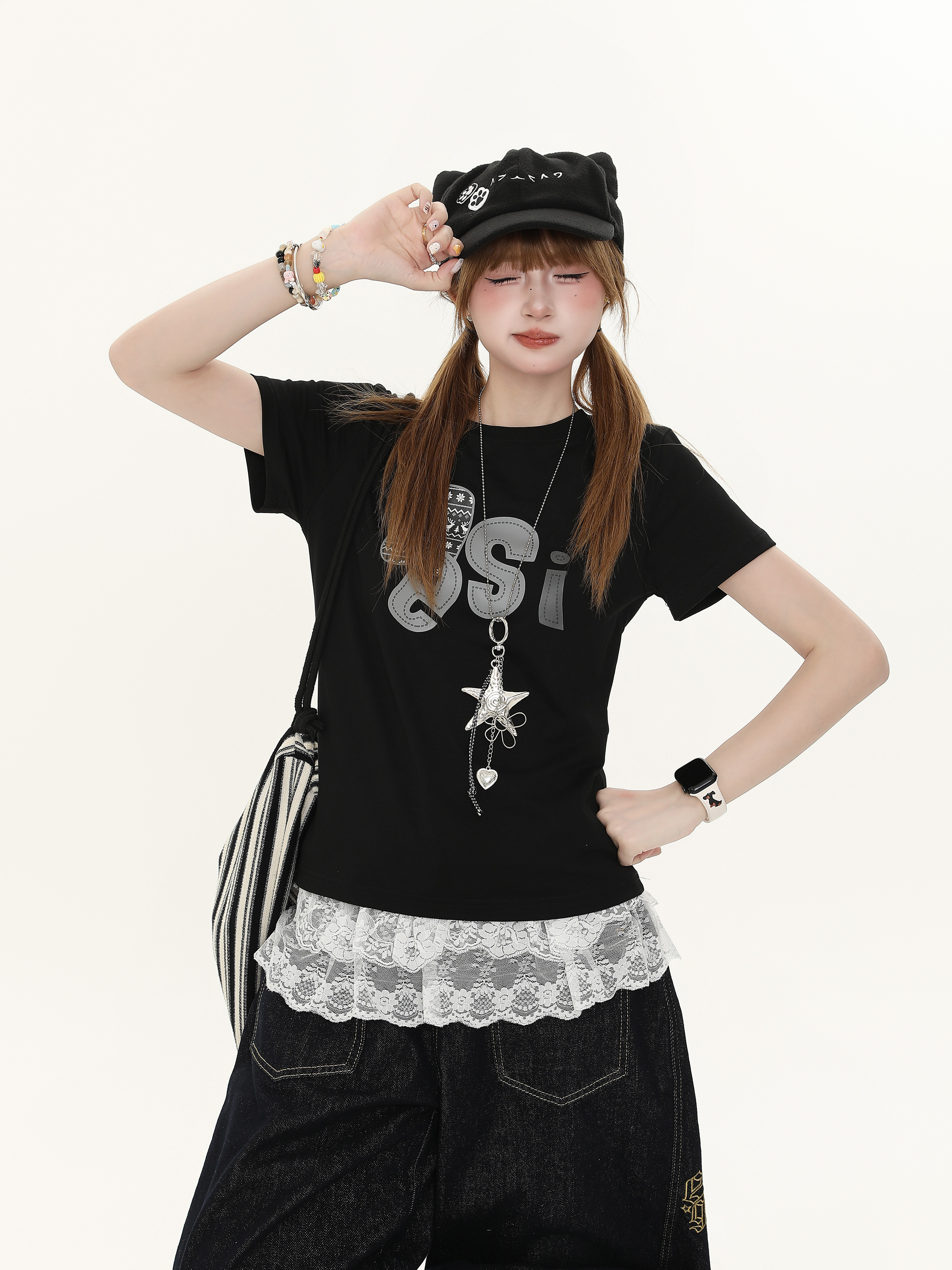 Minimalist Letter Print Short-Sleeve T-Shirt for Women - Slim Fit Summer Top, Versatile American Style, Trendy Fashion Essential