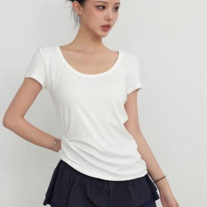 Minimalist Solid Color Slim Fit Short Sleeve T-Shirt for Summer Commuting - Versatile Casual Style Top