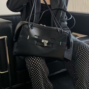 Multi-Layer Zipper Tote Bag for Women - Large Capacity Handheld & Shoulder Bag with Lock, Stylish Underarm Design for Everyday Use