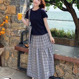 Navy Blue T-Shirt and Checkered Long Skirt Two-Piece Set for Women - Trendy Relaxed Summer OOTD Outfit 2025