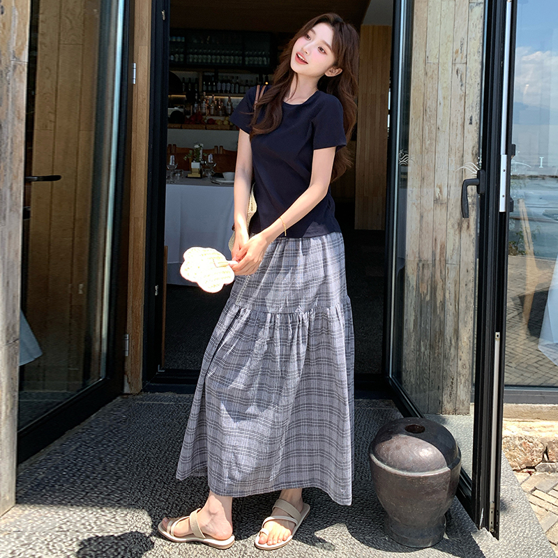 Navy Blue T-Shirt and Checkered Long Skirt Two-Piece Set for Women - Trendy Relaxed Summer OOTD Outfit 2025