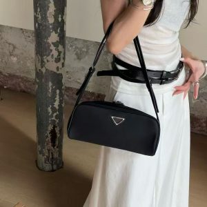 Nylon Fabric Minimalist Baguette Bag - Versatile Commuter Shoulder Bag for Women, Influencer Style, 2025 Fashion Trend