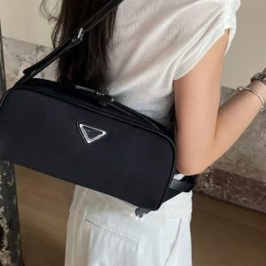 Nylon Fabric Minimalist Baguette Bag - Versatile Commuter Shoulder Bag for Women, Influencer Style, 2025 Fashion Trend