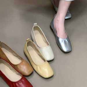 Ocean-Inspired Slip-On Flat Shoes for Women - Versatile Evening Doudou Style, Shallow Mouth Design, Perfect for Grandma and Casual Wear