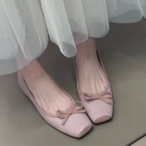 Ocean One Square-Toe Ballet Flats with Bow, Shallow Mouth, Hidden Height Increase - Stylish Mary Jane Shoes for Skirts and Dresses