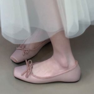 Ocean One Square-Toe Ballet Flats with Bow, Shallow Mouth, Hidden Height Increase - Stylish Mary Jane Shoes for Skirts and Dresses