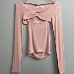 Off-Shoulder Halter Top Women's Long Sleeve Cover-Up - Korean Summer Soft Skin-Friendly Figure-Enhancing Style
