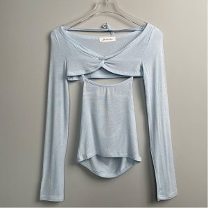 Off-Shoulder Halter Top Women's Long Sleeve Cover-Up - Korean Summer Soft Skin-Friendly Figure-Enhancing Style