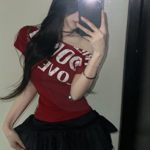 Off-Shoulder Jazz Top with Letter Print - K-Pop Festival Outfit, Pure and Alluring Girl Group Style, Perfect for Y2K Vibes