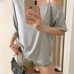 One-Shoulder Irregular Hem Short Sleeve T-Shirt for Women - High Street Solid Color Off-Shoulder Top for Spring & Summer Fashion