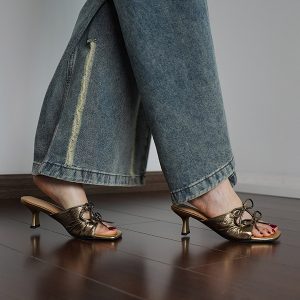 Open-Toe Slip-On Sandals for Women with Thin Mid Heels and Bow - Stylish Golden Vacation Half-Slippers