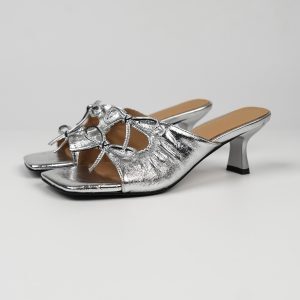 Open-Toe Slip-On Sandals for Women with Thin Mid Heels and Bow - Stylish Golden Vacation Half-Slippers
